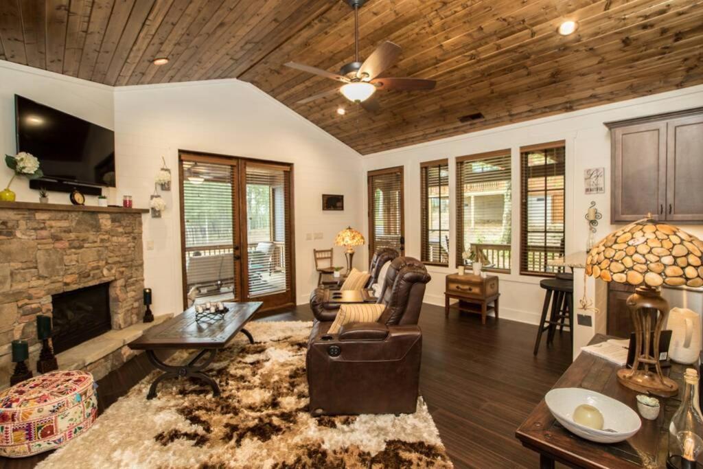 New Forest Cottage W/Grill & Deck:Hike, Fish, Golf Glenville Екстер'єр фото
